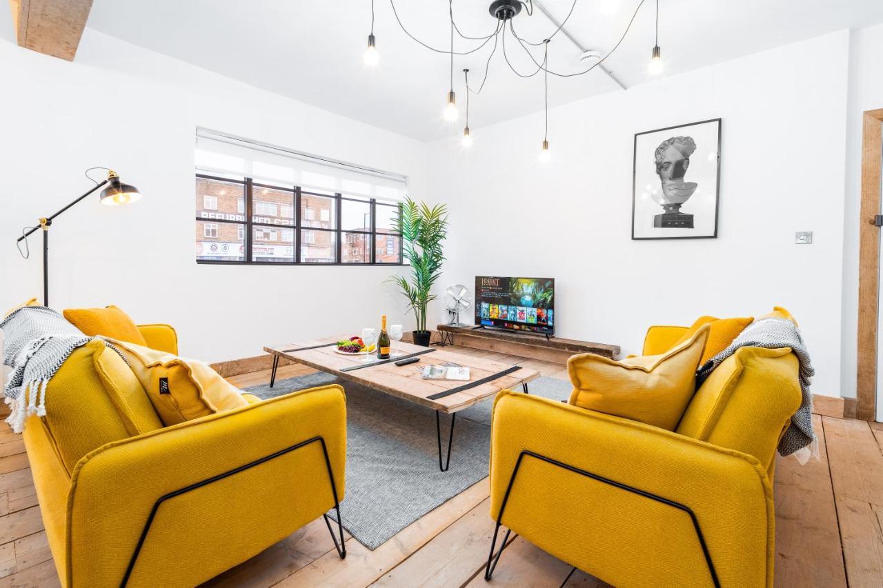 Haus Lofts - Luxury Suite - Parking - Smart Tv - Wifi バーミンガム エクステリア 写真