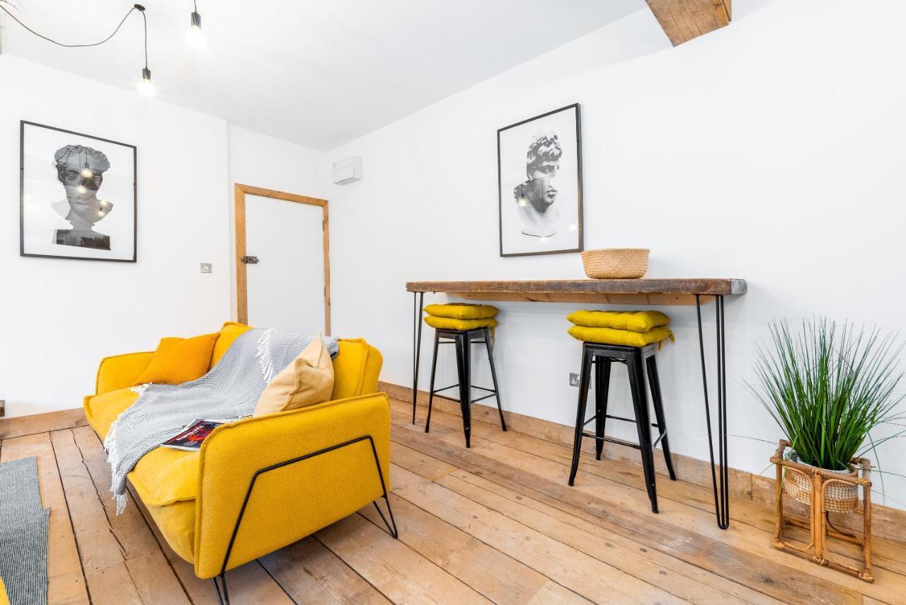 Haus Lofts - Luxury Suite - Parking - Smart Tv - Wifi バーミンガム エクステリア 写真
