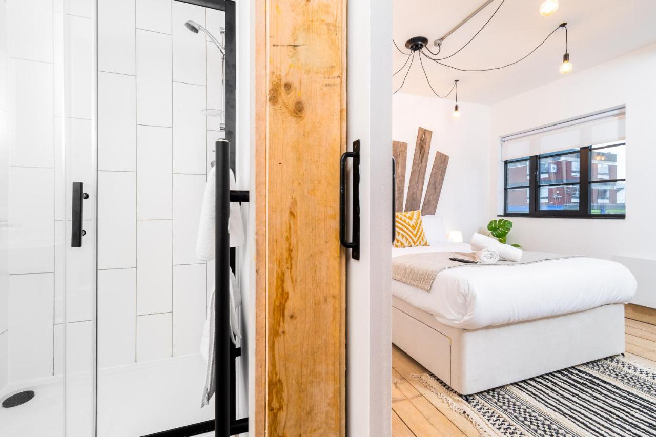 Haus Lofts - Luxury Suite - Parking - Smart Tv - Wifi バーミンガム エクステリア 写真