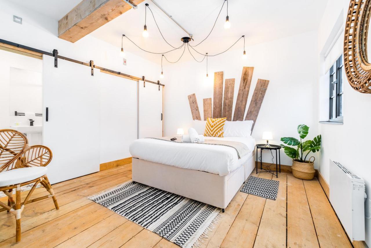Haus Lofts - Luxury Suite - Parking - Smart Tv - Wifi バーミンガム エクステリア 写真
